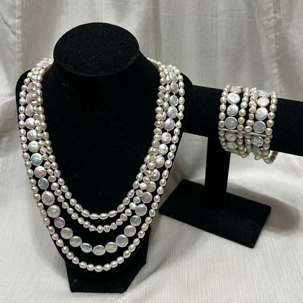 Stella & Dot Pearl Necklace & Bracelet